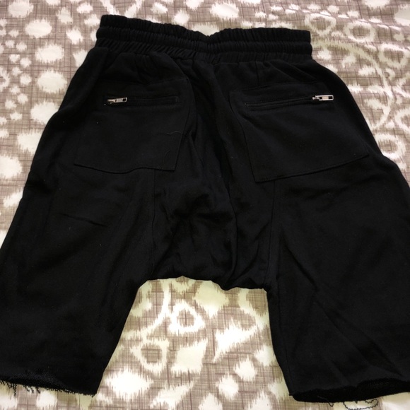 SCY PATCH SHORTS - Picture 2 of 2